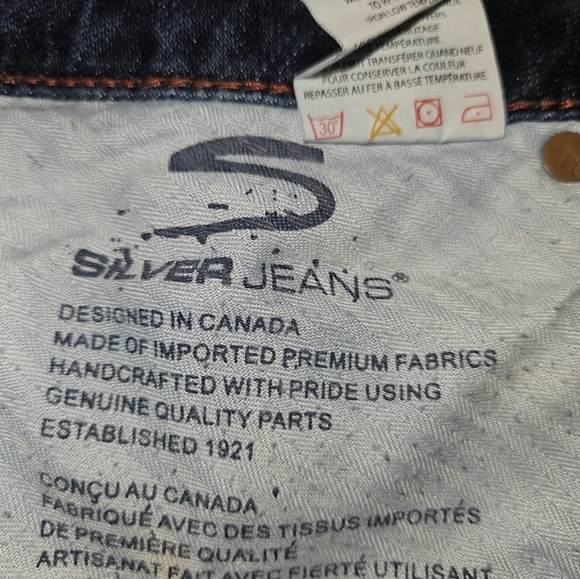 Silver Jeans - Picture 2 of 7